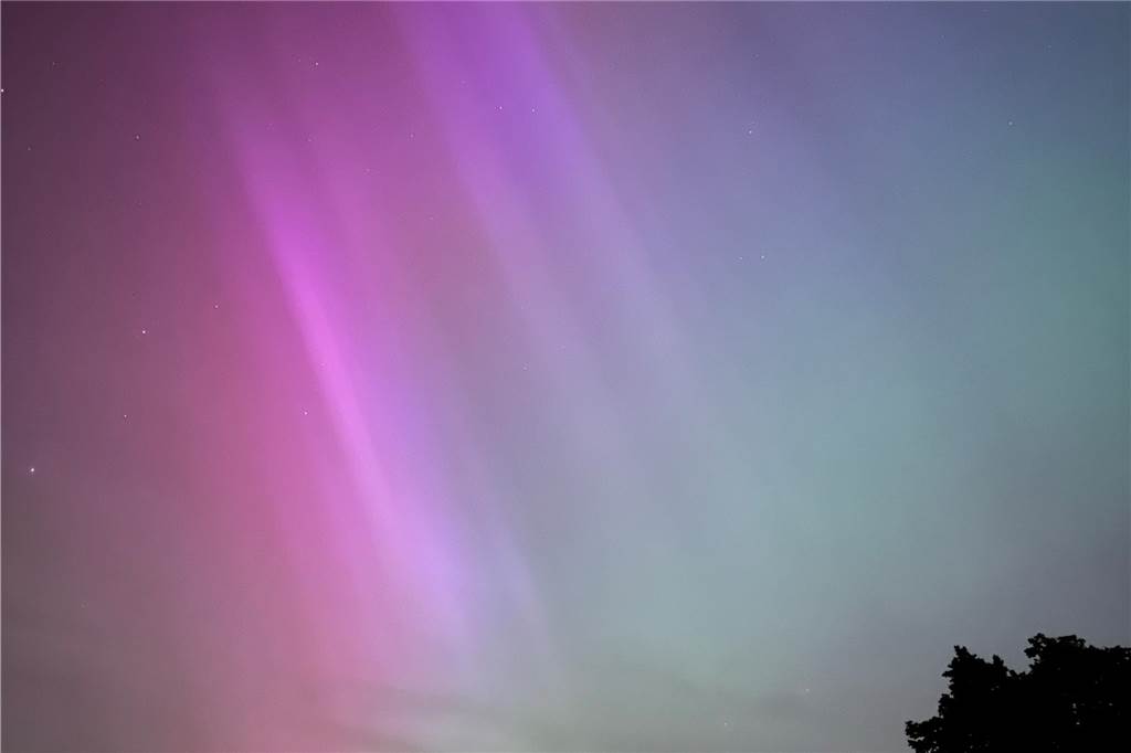 Polarlichter über Dorsten: Schicken Sie uns Ihre Fotos!