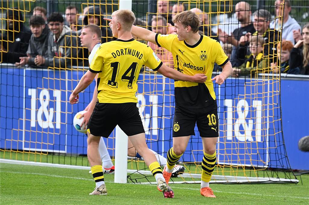 Herrmann sichert BVB-U19 gegen Hertha BSC die Chance aufs Finale: Dortmund droht Defensiv-Engpass