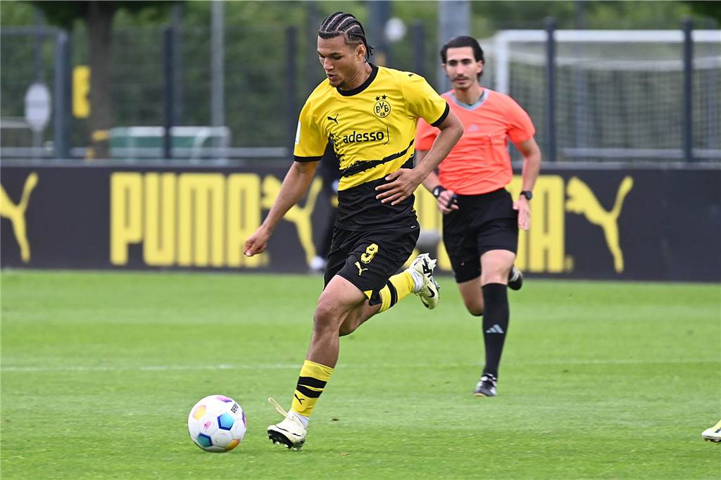 Herrmann sichert BVB-U19 gegen Hertha BSC die Chance aufs Finale: Dortmund droht Defensiv-Engpass