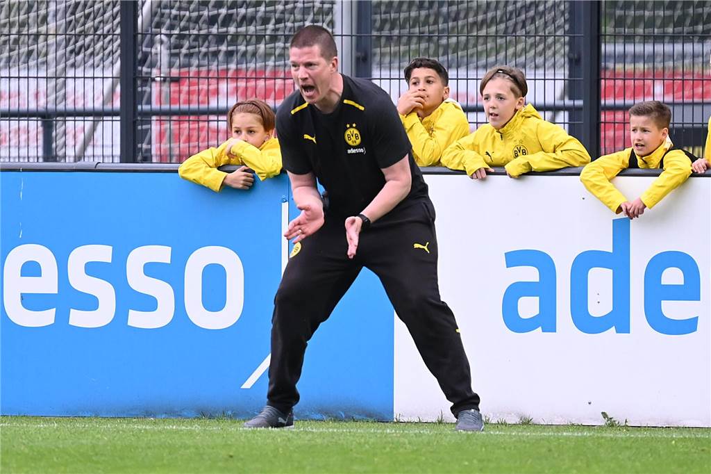 Herrmann sichert BVB-U19 gegen Hertha BSC die Chance aufs Finale: Dortmund droht Defensiv-Engpass