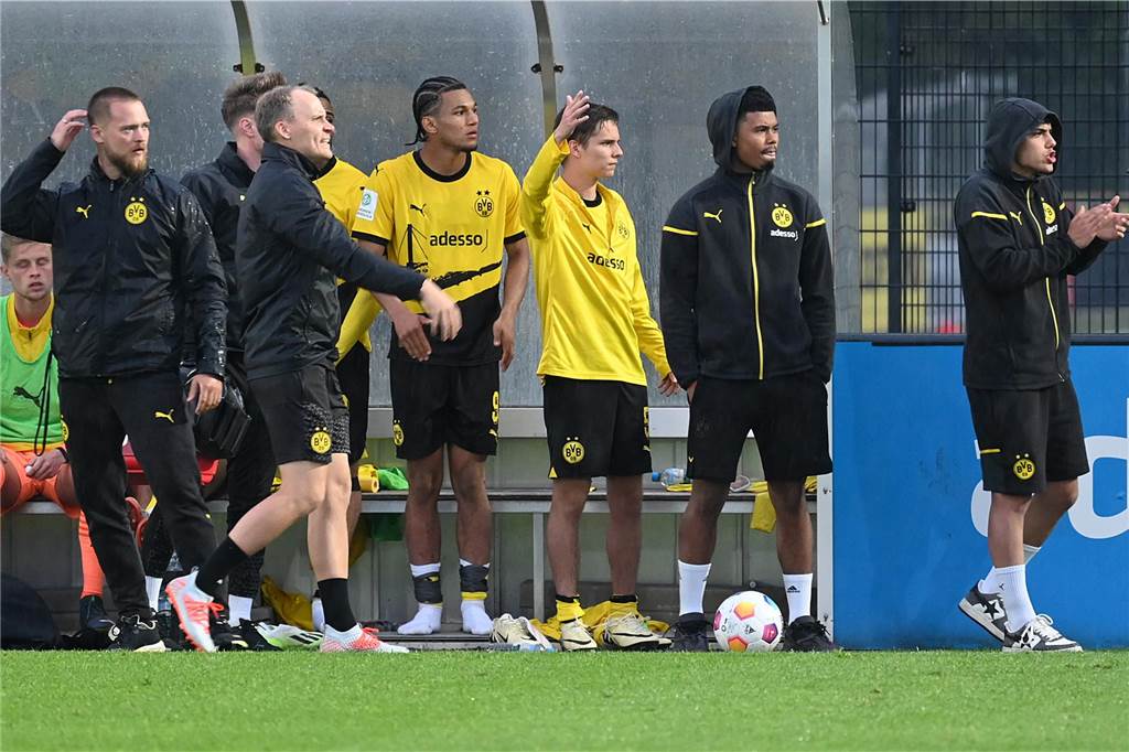 Herrmann sichert BVB-U19 gegen Hertha BSC die Chance aufs Finale: Dortmund droht Defensiv-Engpass