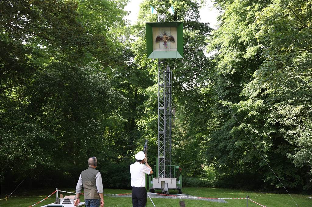 Vogelschießen der Bürgerschützen Nordkirchen: Ausgelassene Feier an der Datscha