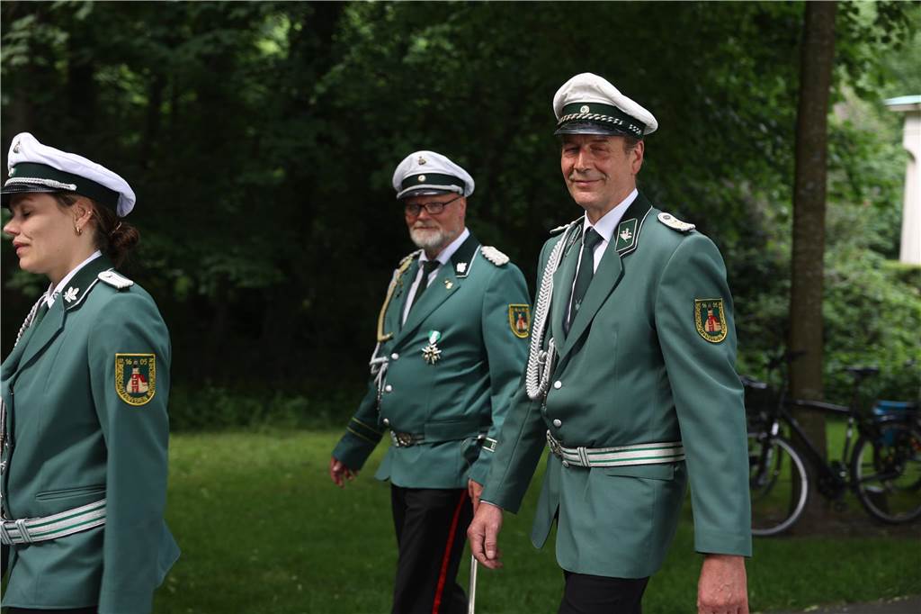 Vogelschießen der Bürgerschützen Nordkirchen: Ausgelassene Feier an der Datscha