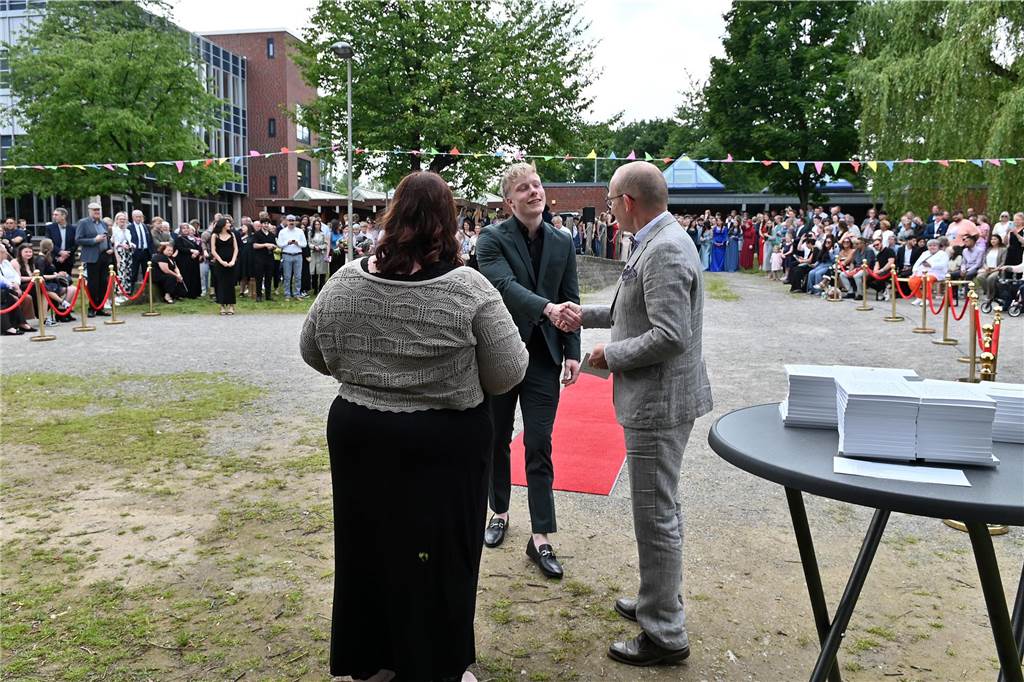 Abiturverleihung an der Gesamtschule Wulfen: Die besten Bilder vom Festakt