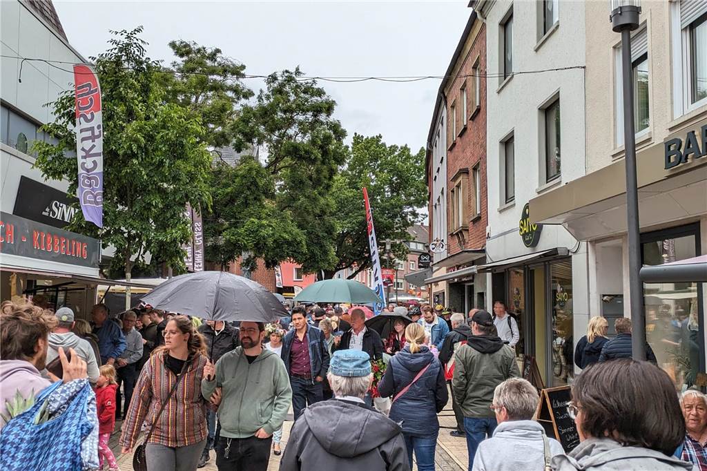 Altstadtfest in Dorsten: Die besten Bilder vom verkaufsoffenen Sonntag