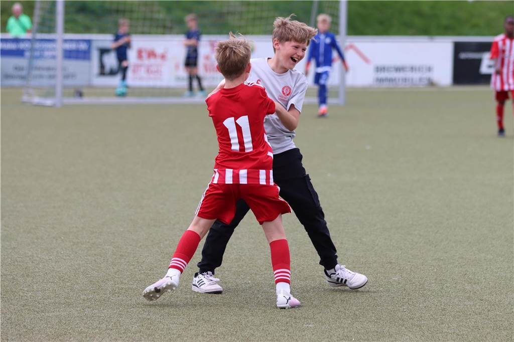 SV Brackel dominiert Junioren-Sommercup beim Königsborner SV