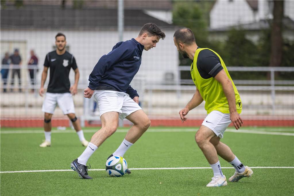 Aufsteiger paukt für den Neustart in der A-Liga: Viele Fotos vom Auftakt des SC Fröndenberg