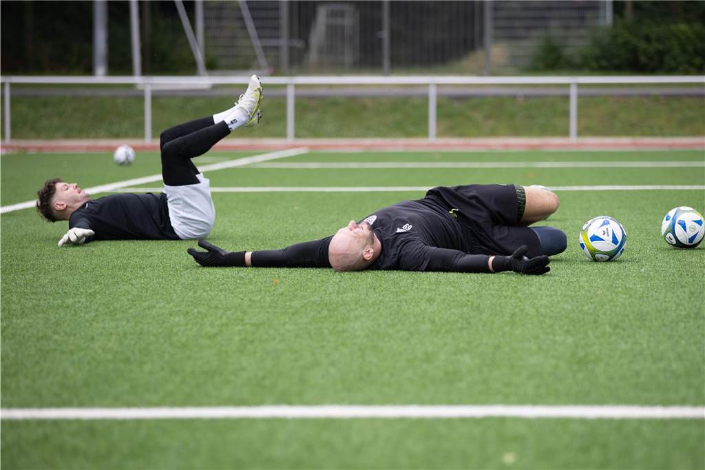 Aufsteiger paukt für den Neustart in der A-Liga: Viele Fotos vom Auftakt des SC Fröndenberg