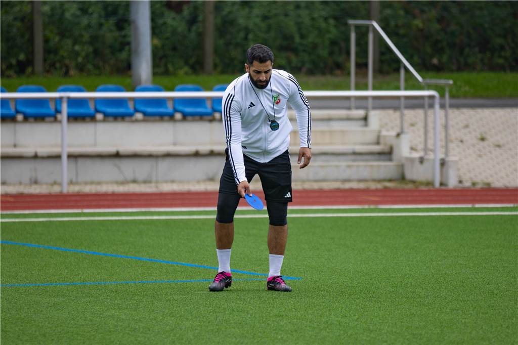 Aufsteiger paukt für den Neustart in der A-Liga: Viele Fotos vom Auftakt des SC Fröndenberg