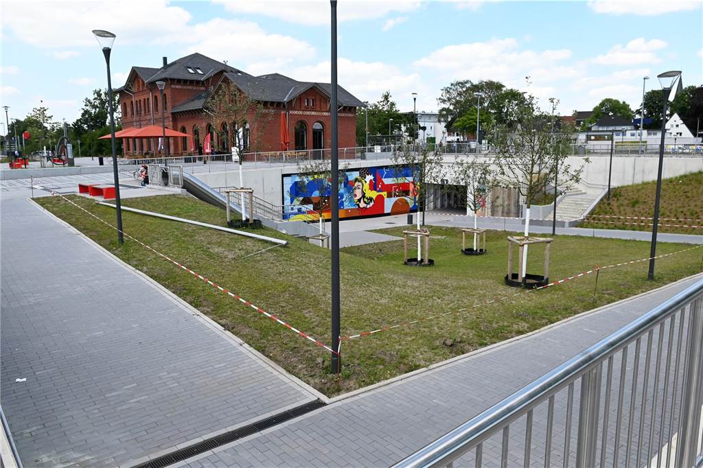 Der neue Bahnhofsvorplatz in Dorsten ist fertig