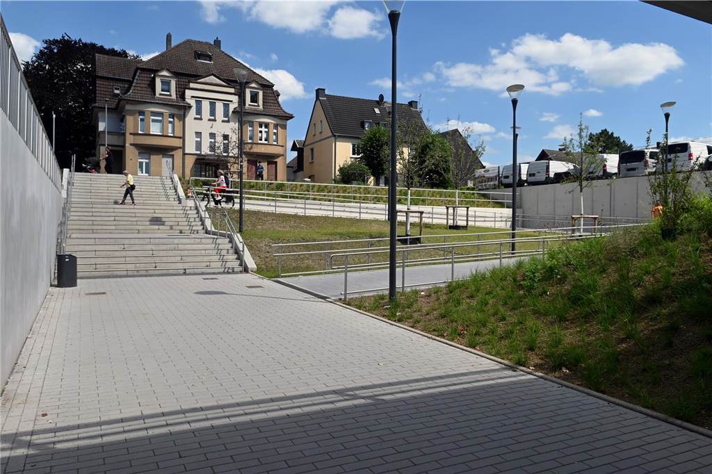 Der neue Bahnhofsvorplatz in Dorsten ist fertig