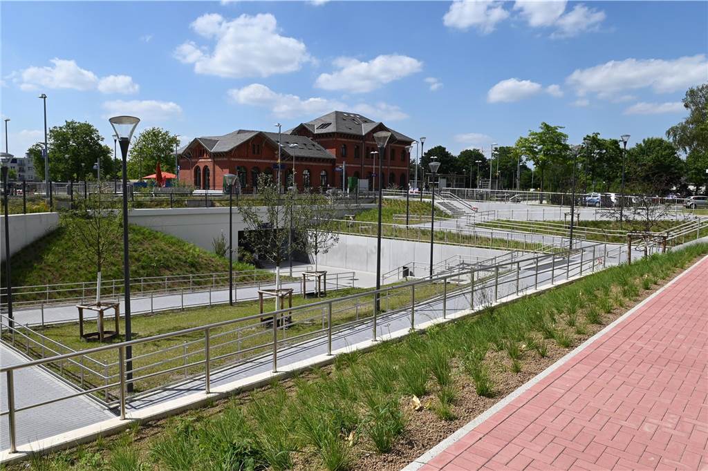 Der neue Bahnhofsvorplatz in Dorsten ist fertig
