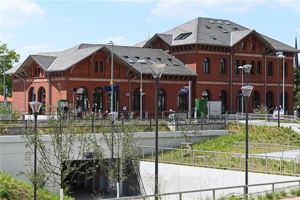Der neue Bahnhofsvorplatz in Dorsten ist fertig