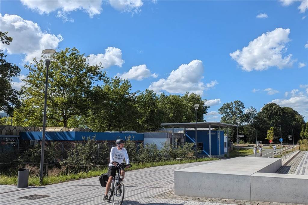 Der neue Bahnhofsvorplatz in Dorsten ist fertig