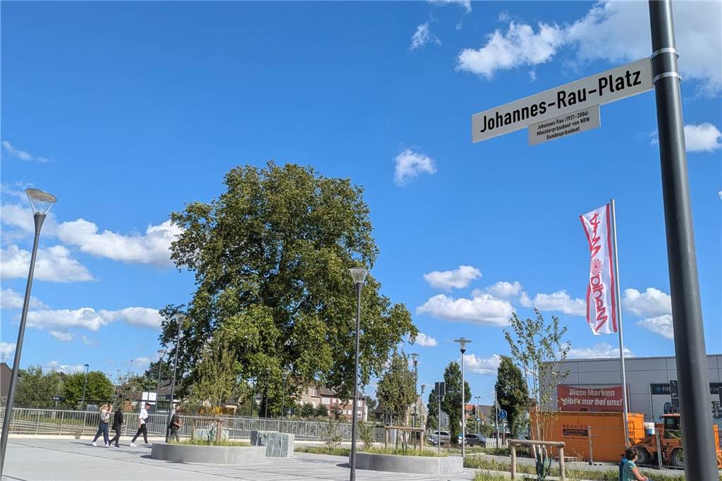 Der neue Bahnhofsvorplatz in Dorsten ist fertig