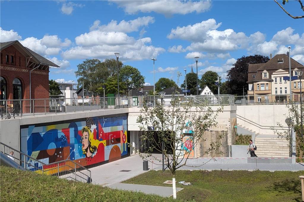 Der neue Bahnhofsvorplatz in Dorsten ist fertig