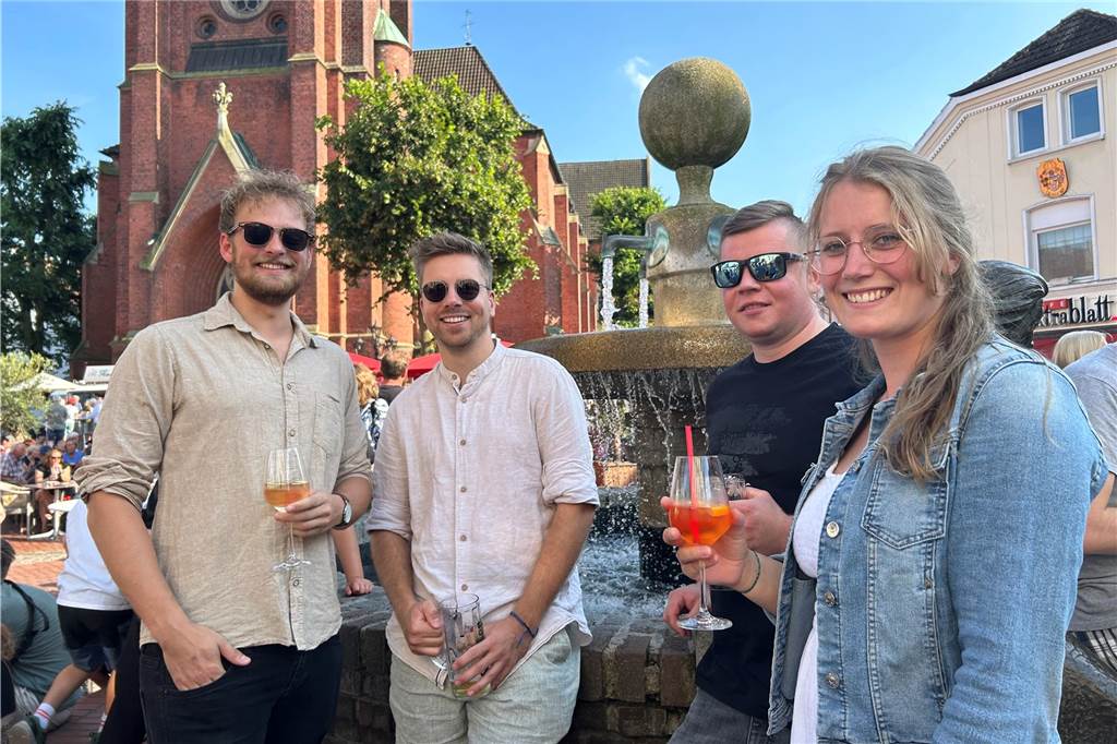 Sommerlicher Feierabendmarkt in Haltern: Viele Fotos von einem traumhaften Abend
