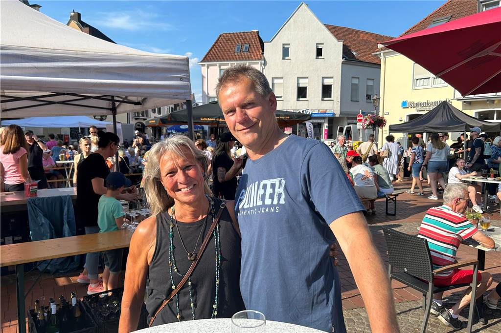 Sommerlicher Feierabendmarkt in Haltern: Viele Fotos von einem traumhaften Abend