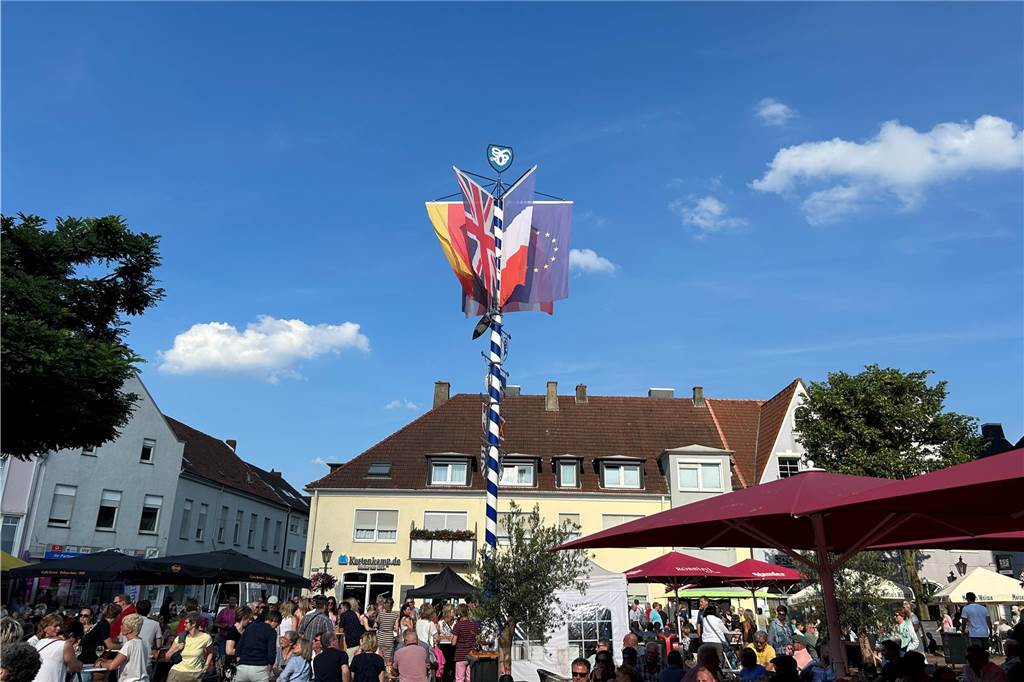 Sommerlicher Feierabendmarkt in Haltern: Viele Fotos von einem traumhaften Abend
