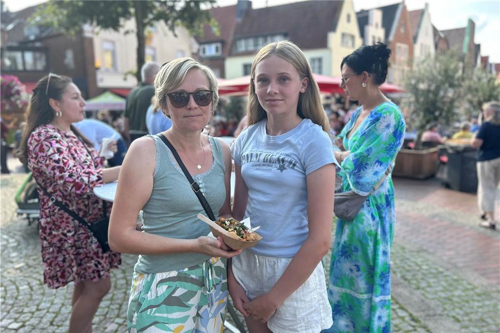 Sommerlicher Feierabendmarkt in Haltern: Viele Fotos von einem traumhaften Abend