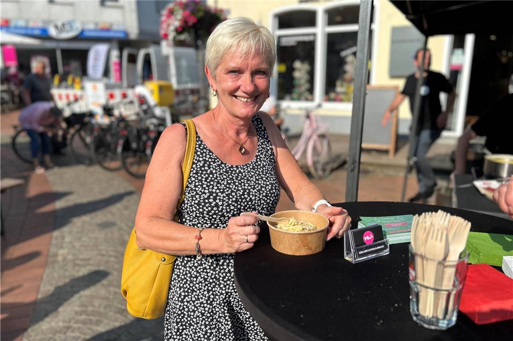 Sommerlicher Feierabendmarkt in Haltern: Viele Fotos von einem traumhaften Abend