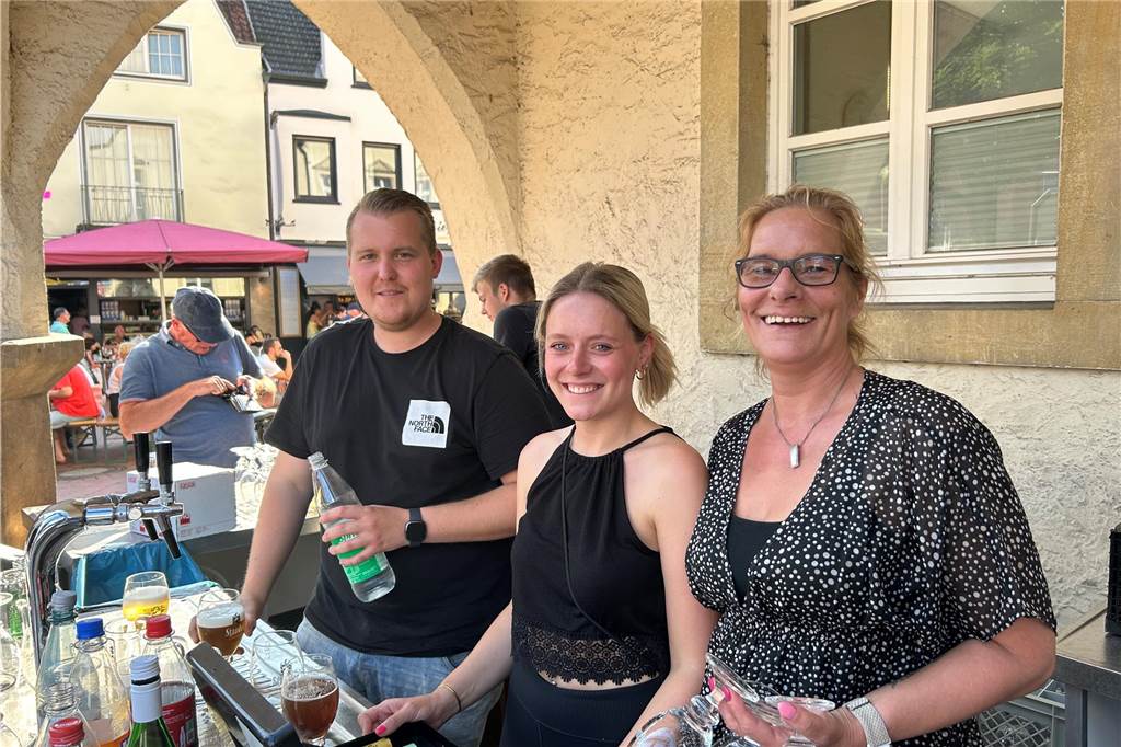 Sommerlicher Feierabendmarkt in Haltern: Viele Fotos von einem traumhaften Abend
