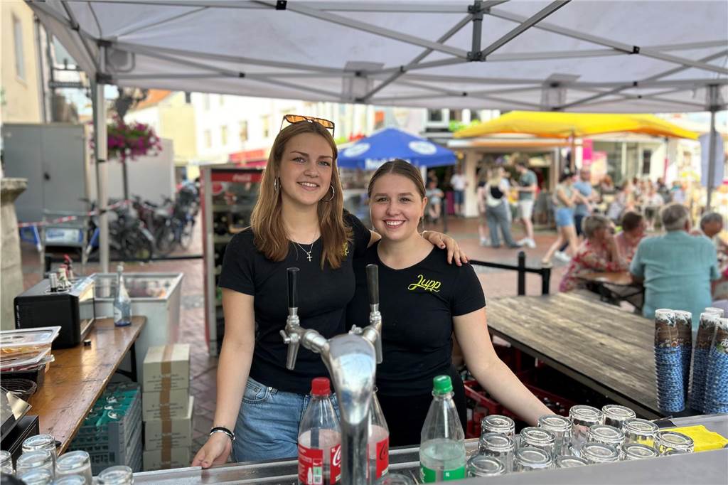 Sommerlicher Feierabendmarkt in Haltern: Viele Fotos von einem traumhaften Abend