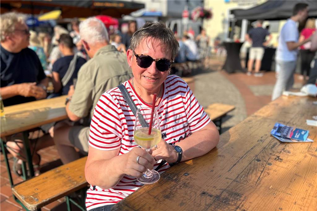 Sommerlicher Feierabendmarkt in Haltern: Viele Fotos von einem traumhaften Abend