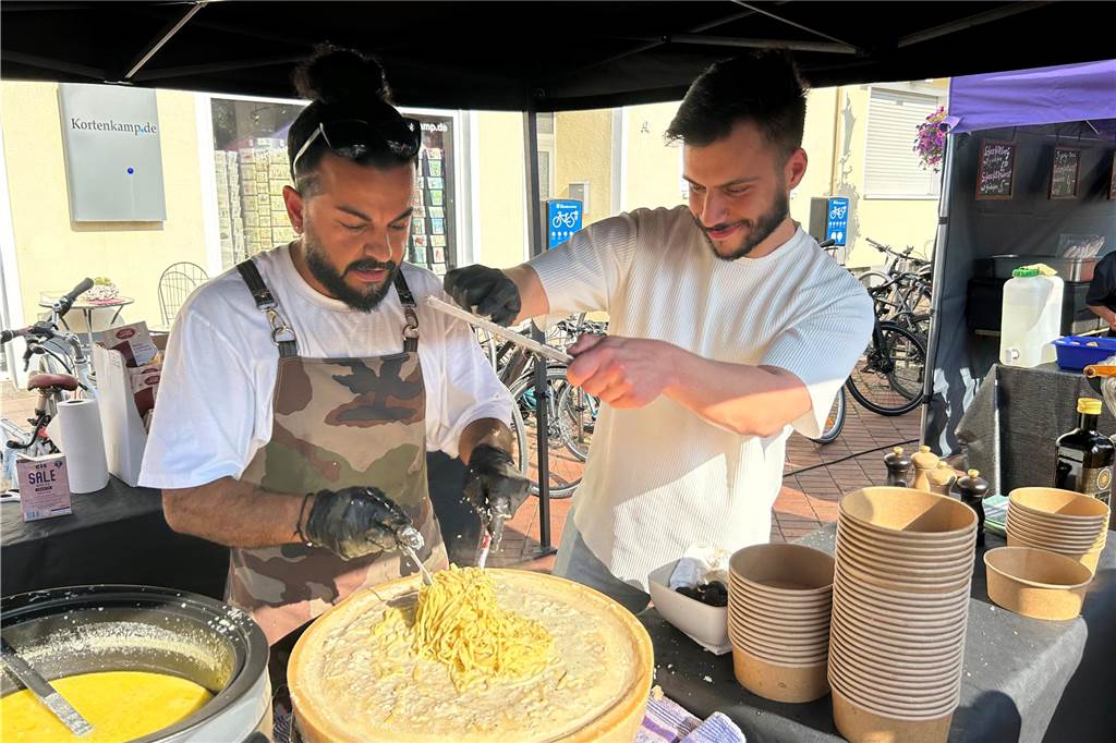 Sommerlicher Feierabendmarkt in Haltern: Viele Fotos von einem traumhaften Abend