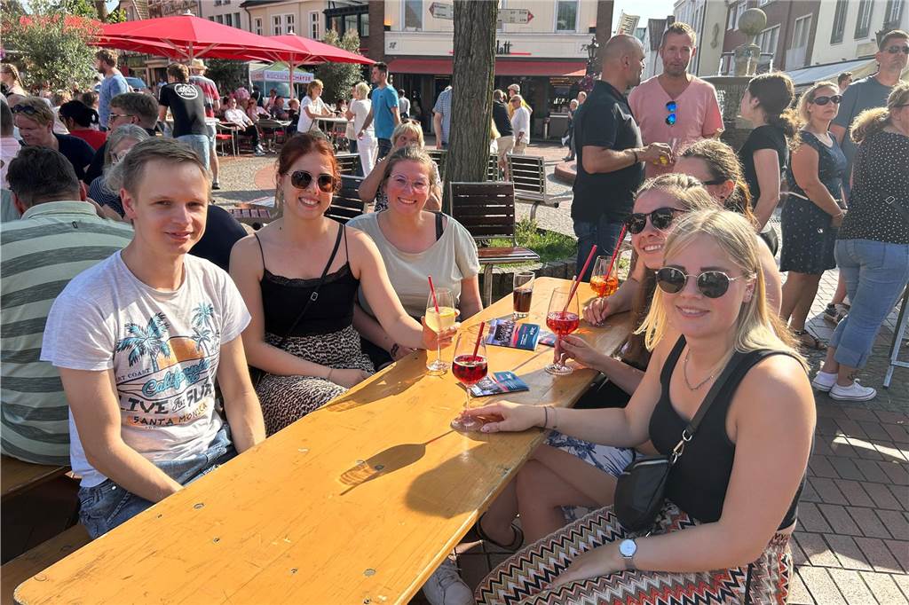 Sommerlicher Feierabendmarkt in Haltern: Viele Fotos von einem traumhaften Abend