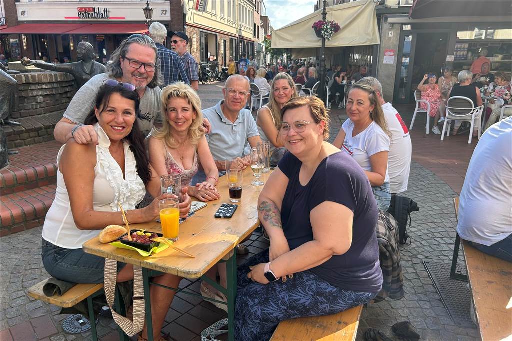 Sommerlicher Feierabendmarkt in Haltern: Viele Fotos von einem traumhaften Abend