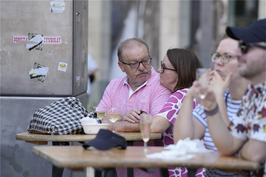 Dortmunder Wochenmarkt bei bestem Sommerwetter: Viele Fotos vom Markttreiben am Samstag
