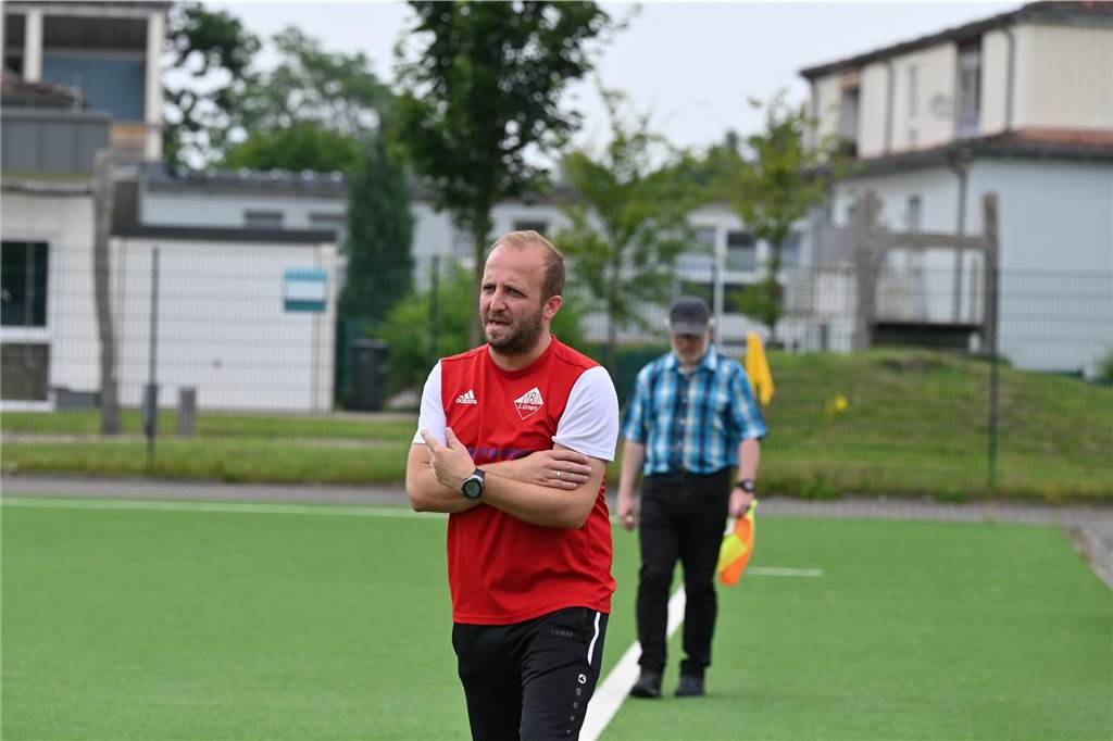 Pickepackevolles Testspiel- und Turnier-Wochenende: Fast 100 Fotos von den Fußballplätzen