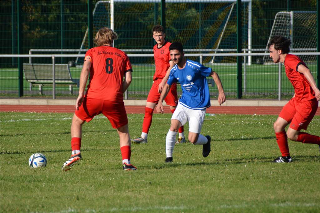 Pickepackevolles Testspiel- und Turnier-Wochenende: Fast 100 Fotos von den Fußballplätzen