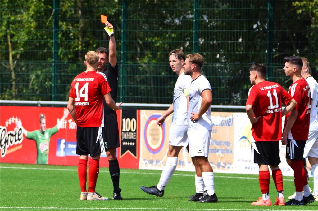 Pickepackevolles Testspiel- und Turnier-Wochenende: Fast 100 Fotos von den Fußballplätzen