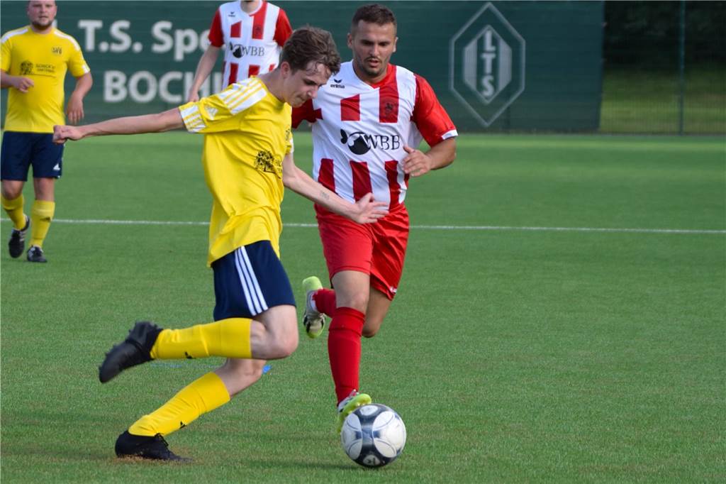 Pickepackevolles Testspiel- und Turnier-Wochenende: Fast 100 Fotos von den Fußballplätzen