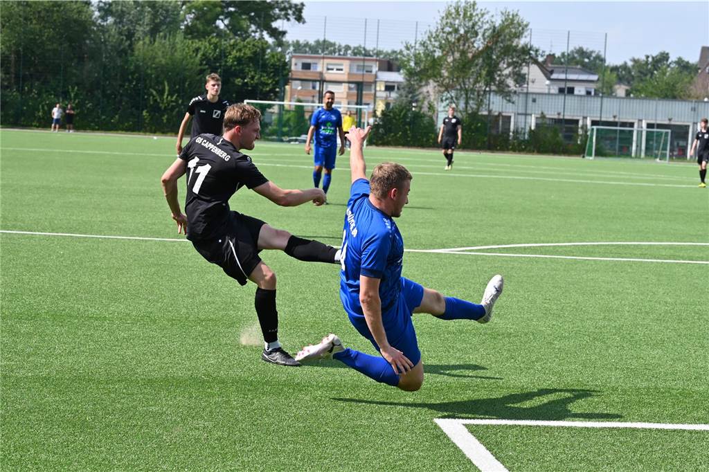 Pickepackevolles Testspiel- und Turnier-Wochenende: Fast 100 Fotos von den Fußballplätzen