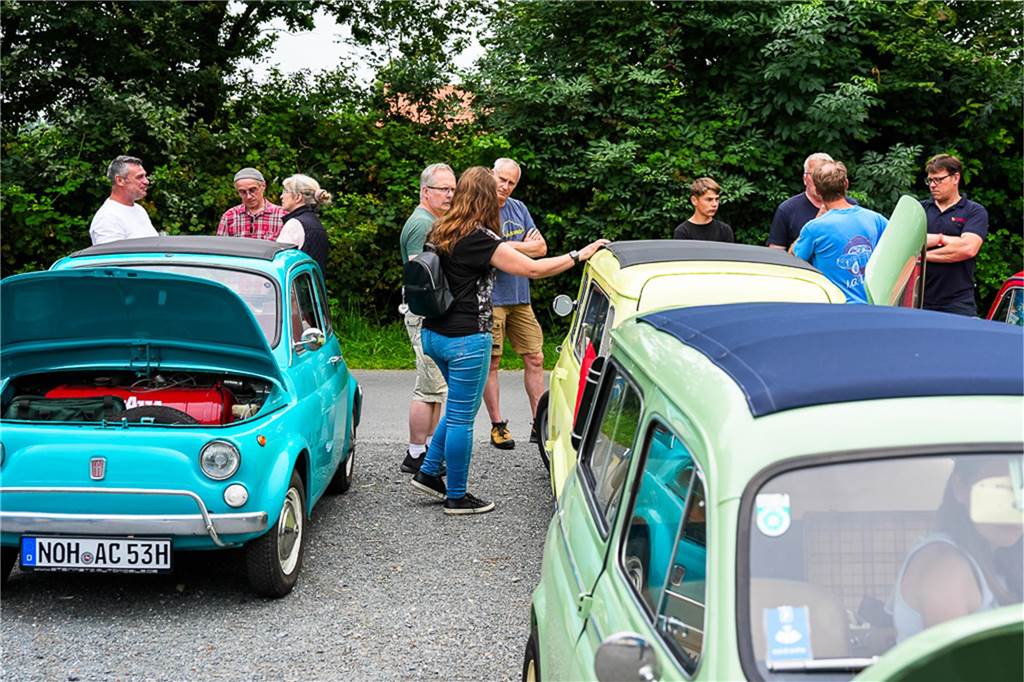 Fiatfreunde laden zum Treffen ein: Über 100 Fiats in Köckelwick
