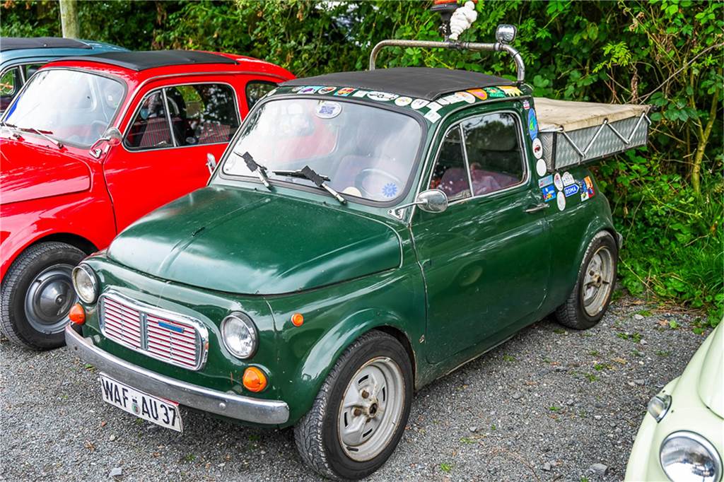Fiatfreunde laden zum Treffen ein: Über 100 Fiats in Köckelwick