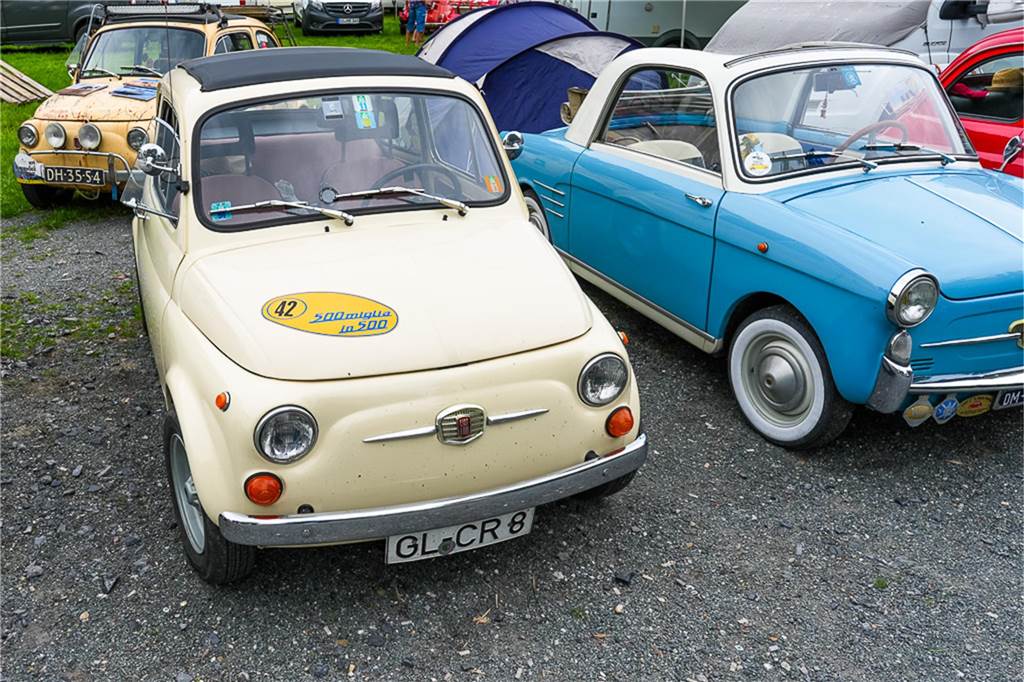 Fiatfreunde laden zum Treffen ein: Über 100 Fiats in Köckelwick