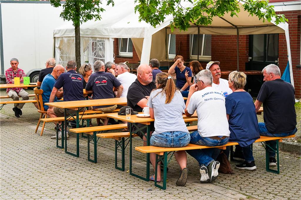 Fiatfreunde laden zum Treffen ein: Über 100 Fiats in Köckelwick