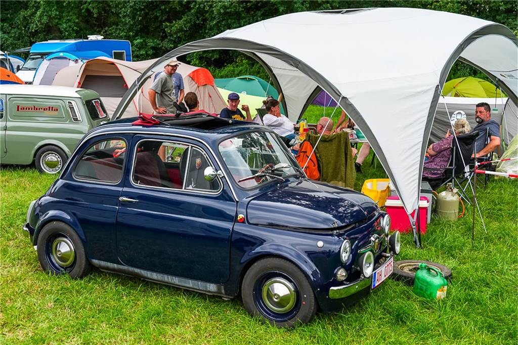 Fiatfreunde laden zum Treffen ein: Über 100 Fiats in Köckelwick