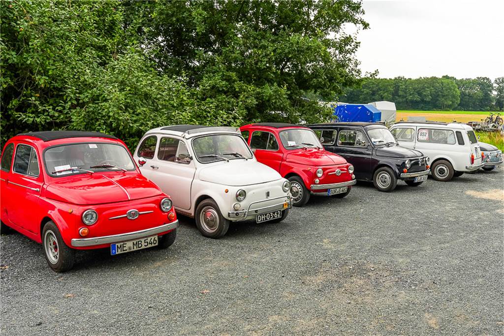 Fiatfreunde laden zum Treffen ein: Über 100 Fiats in Köckelwick