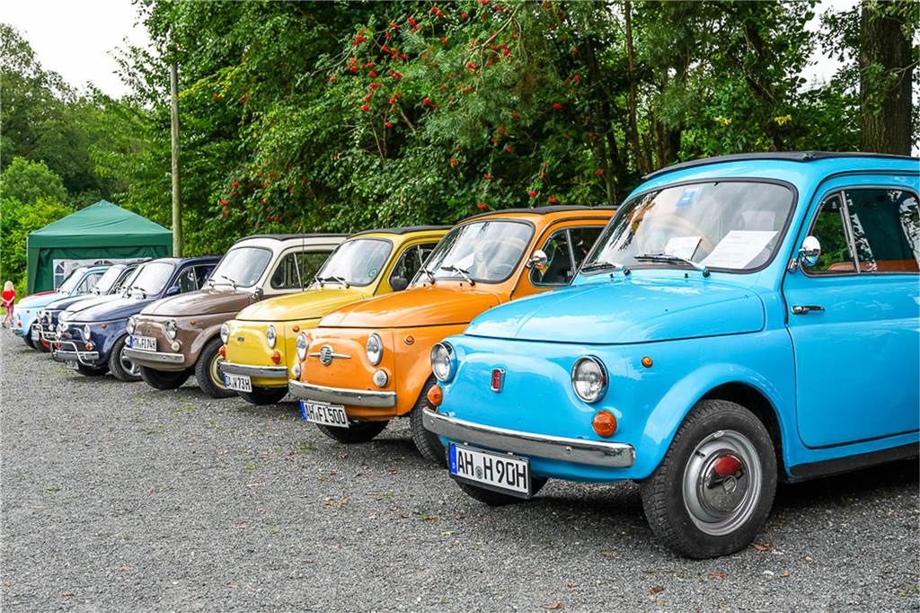 Fiatfreunde laden zum Treffen ein: Über 100 Fiats in Köckelwick