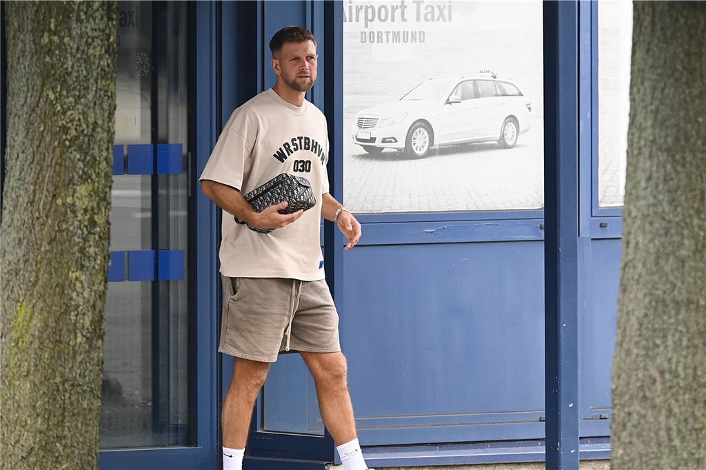 Hier beendet Niclas Füllkrug sein BVB-Kapitel: Exklusive Bilder vom Dortmund Airport