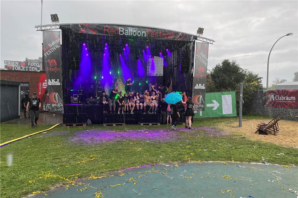 Red Balloon Festival Dorsten: Die besten Bilder vom zweiten Tag am Leo