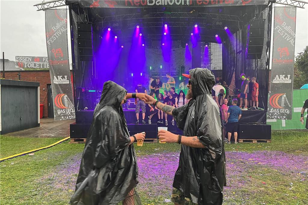 Red Balloon Festival Dorsten: Die besten Bilder vom zweiten Tag am Leo