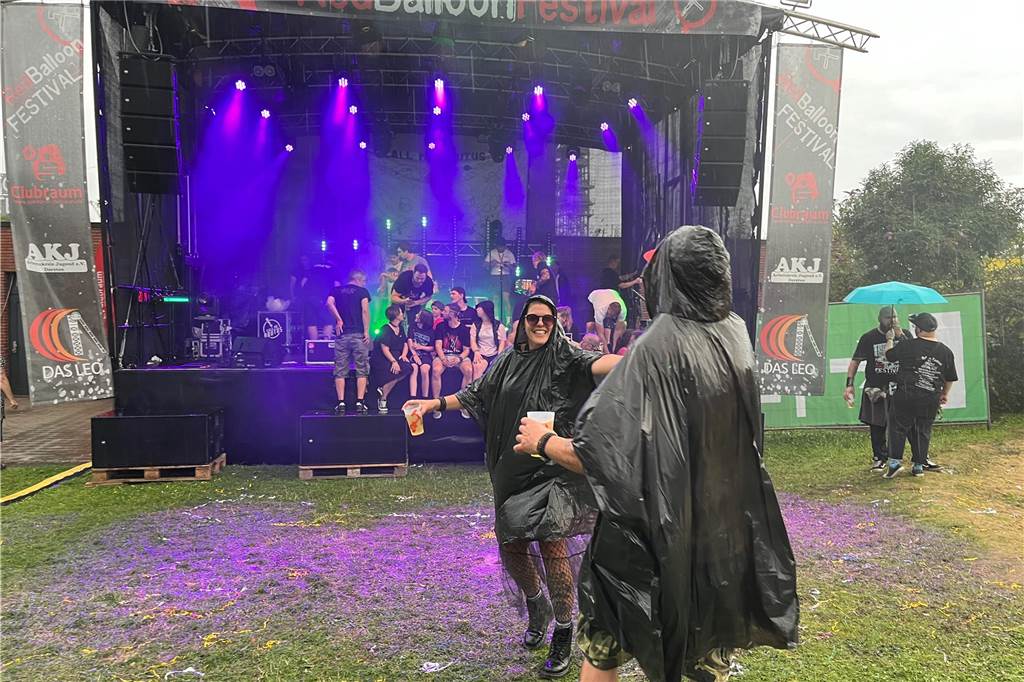 Red Balloon Festival Dorsten: Die besten Bilder vom zweiten Tag am Leo