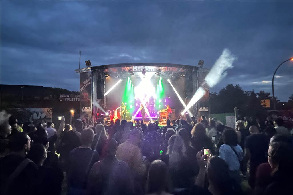 Red Balloon Festival Dorsten: Die besten Bilder vom zweiten Tag am Leo
