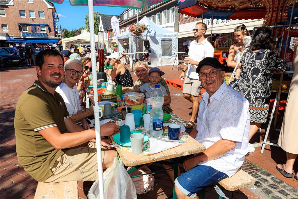 Kirchhellener feiern drei Tage lang: Die schönsten Momente vom Dorffest in Bildern